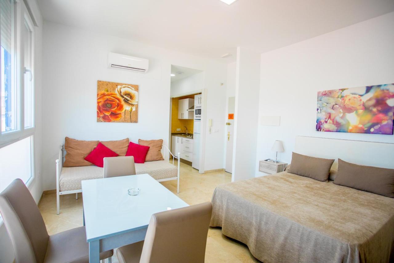 Apartahotel Enfasis-Group El Cuervo  Екстер'єр фото