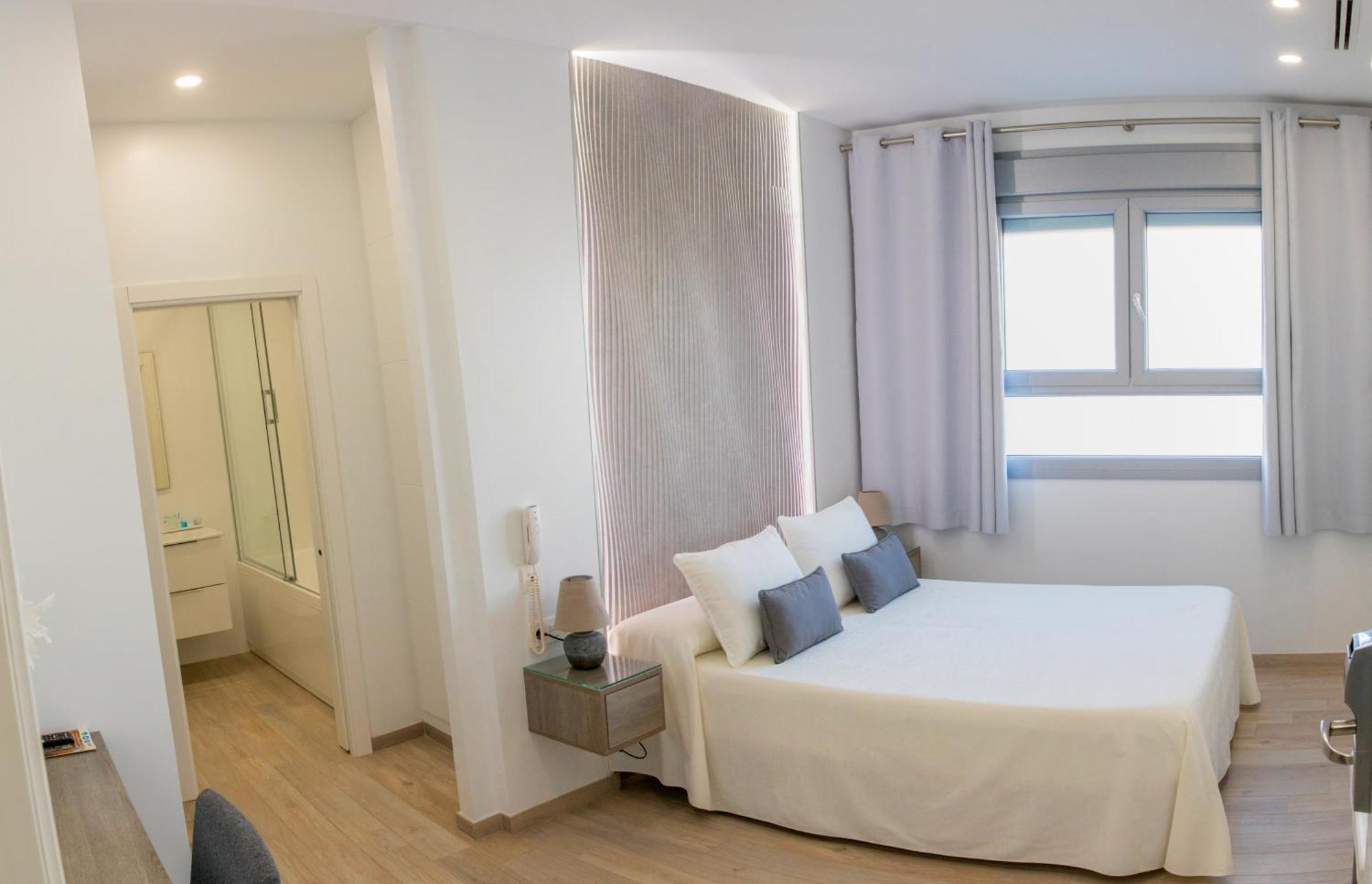 Apartahotel Enfasis-Group El Cuervo  Екстер'єр фото